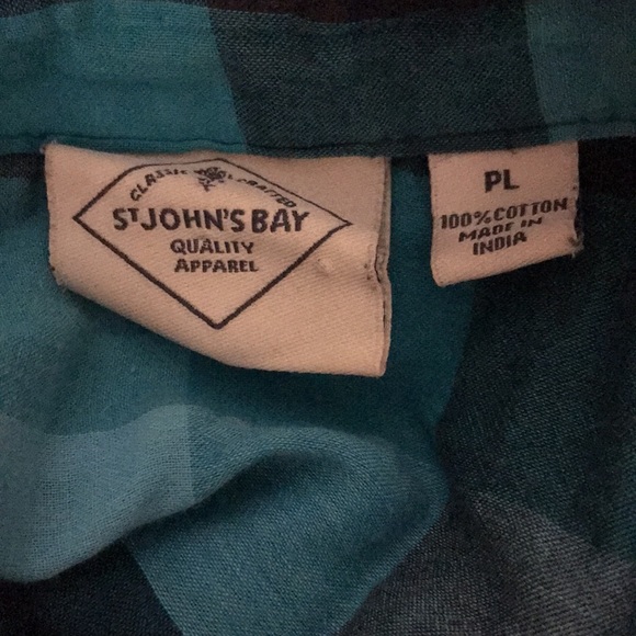 St. John’s bay petite large blue checkered button down 💕 - Picture 3 of 5